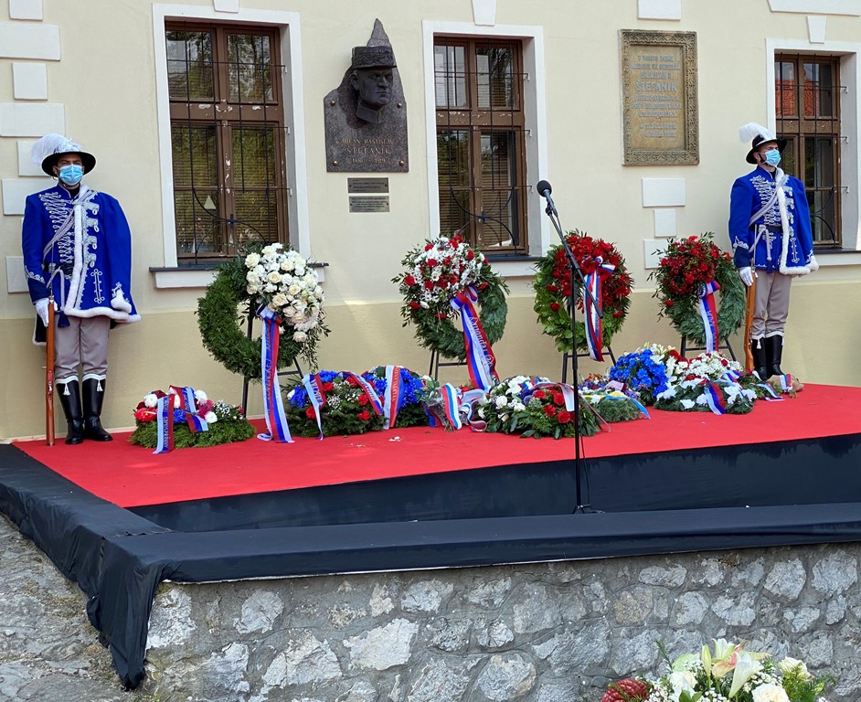 Slovensko si pripomenulo 140. výročie narodenia generála Milana Rastislava Štefánika