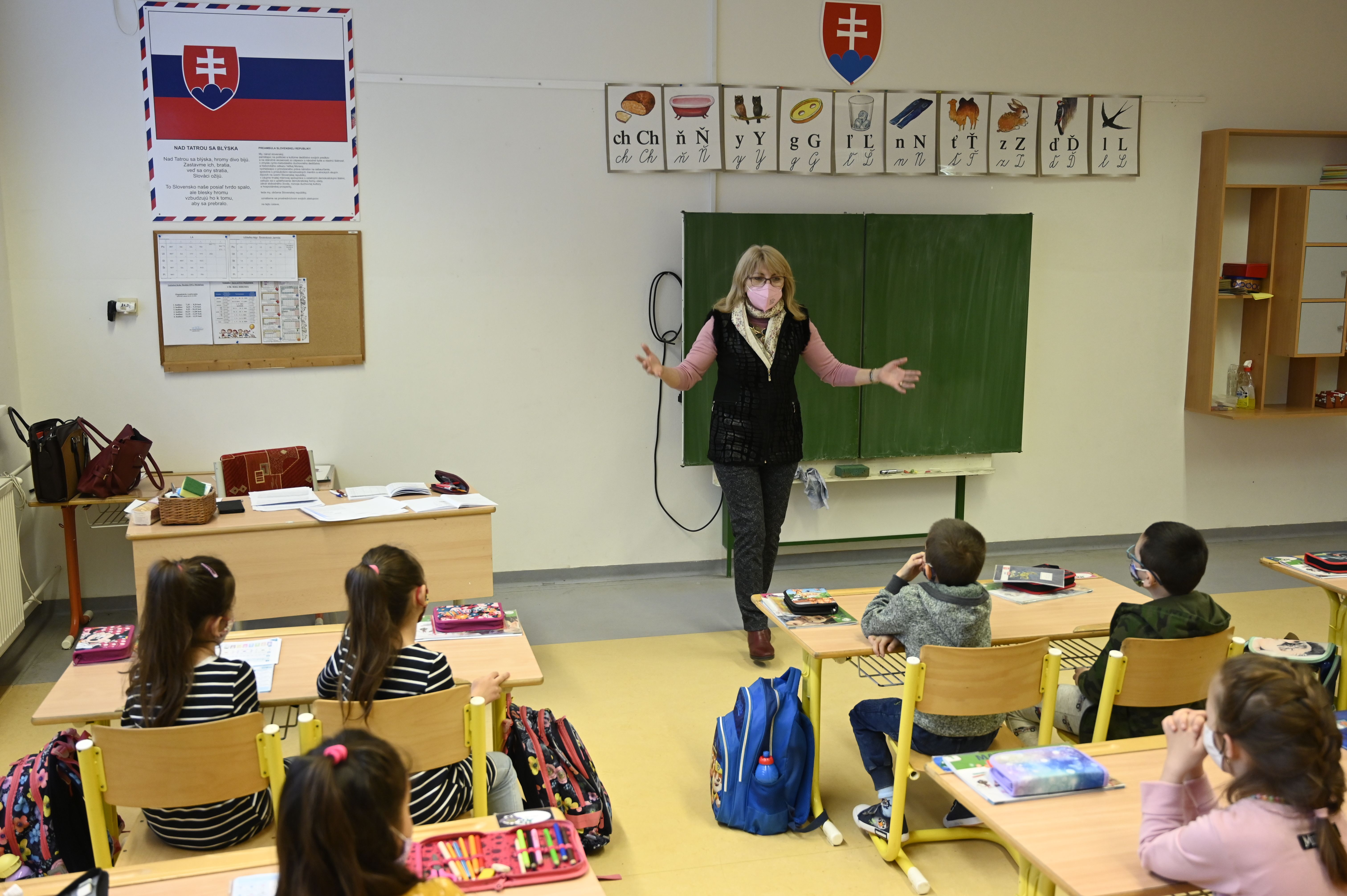 Ministri pripravili darček pre všetky deti
