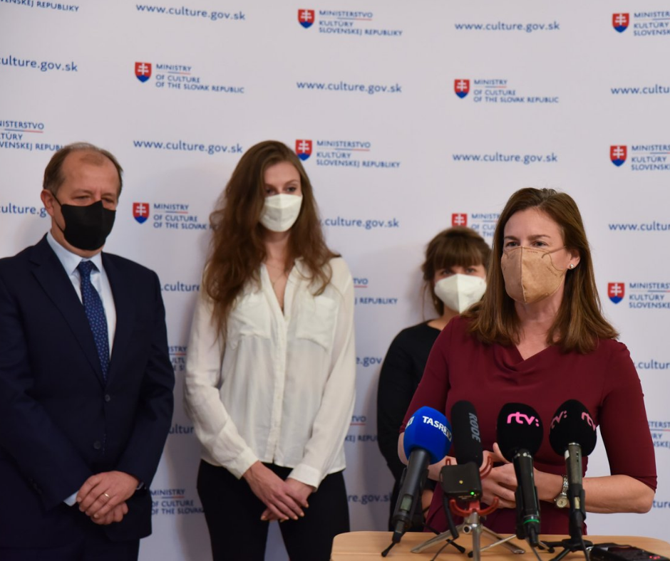 Ministerka kultúry sa osobne stretla s primátorom mesta Trenčín a pogratulovala mu k zisku titulu Európske hlavné mesto kultúry 2026