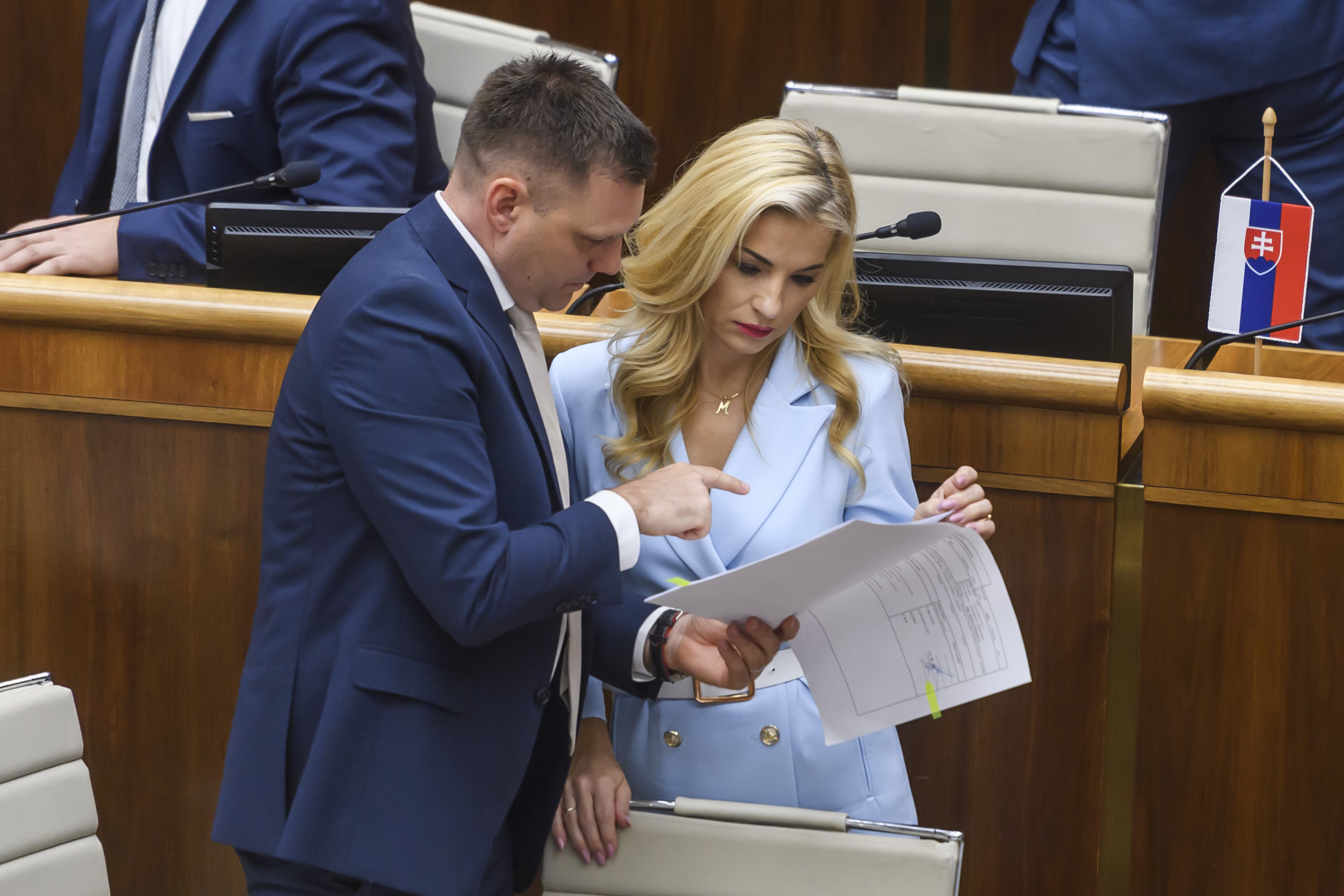 Poslanci posunuli Zákon o Slovenskej televízii a rozhlase do 2. čítania