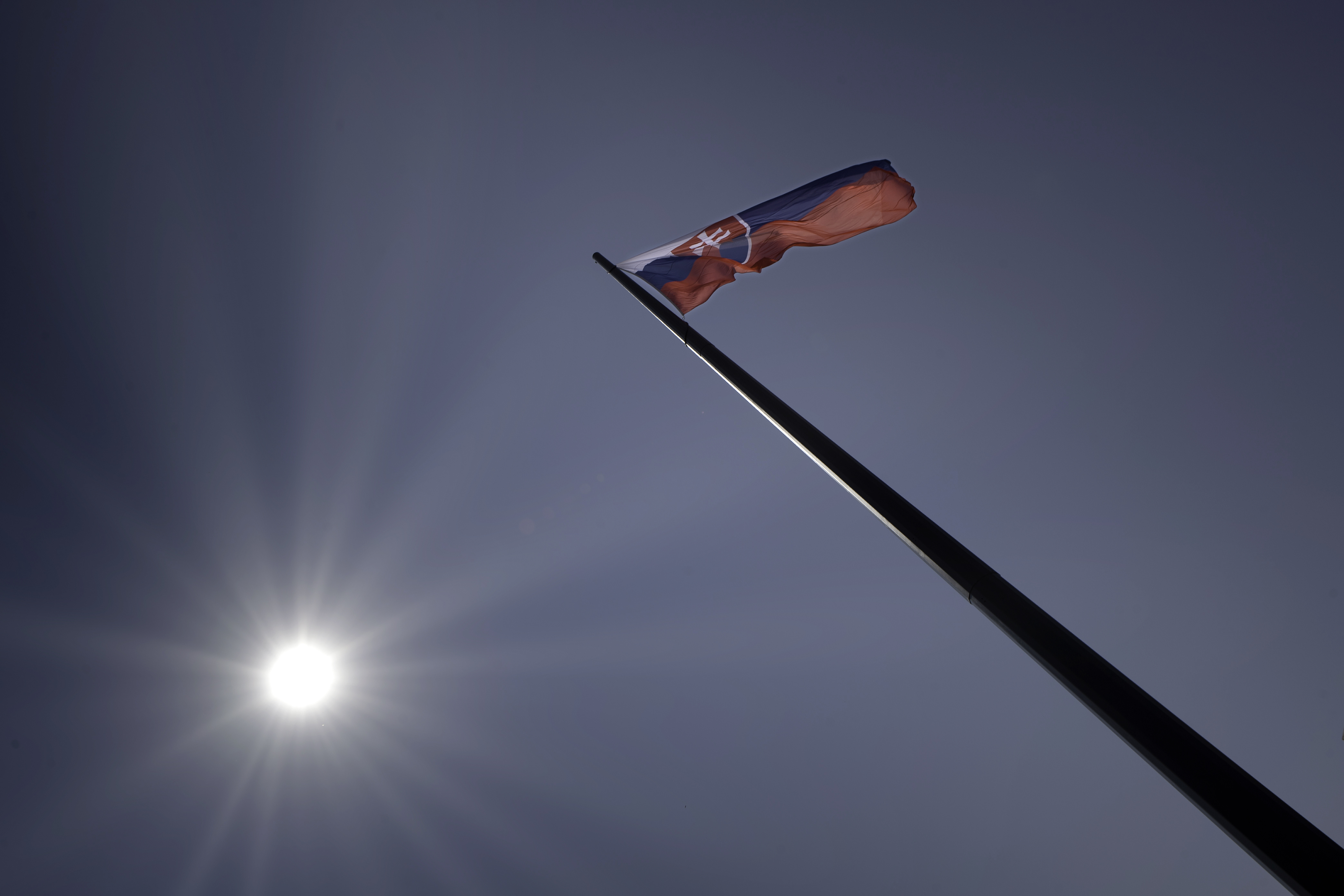 Ministerstvo kultúry Slovenskej republiky odpovedá na najčastejšie otázky, ktoré sa týkajú novej verzie štátnej hymny