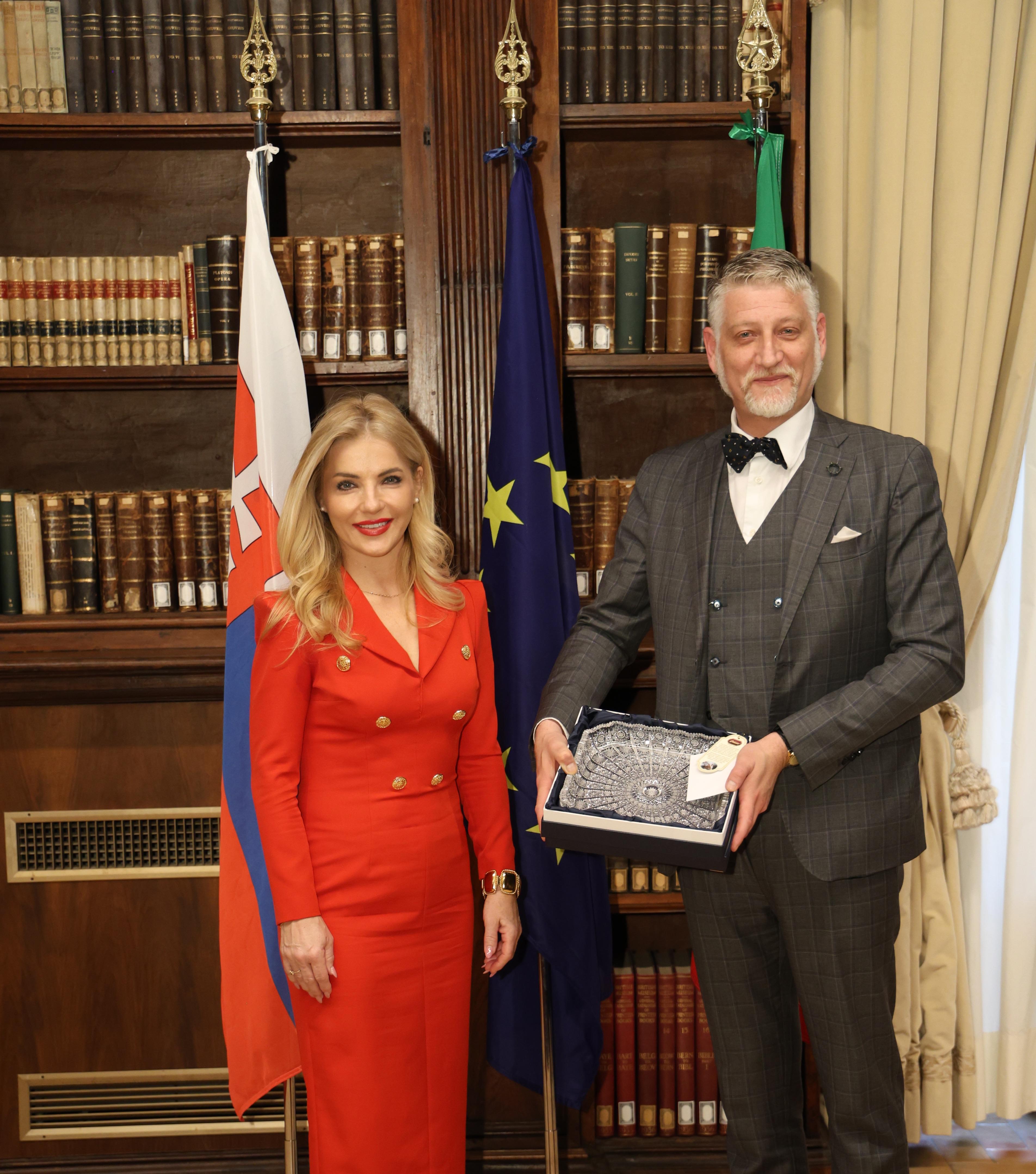 Ministerka kultúry SR Martina Šimkovičová rokovala v Ríme s talianskym ministrom kultúry Alessandrom Giulim